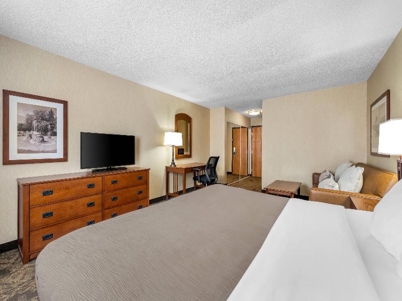 Comfort Inn Ironwood image