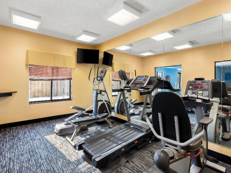 Quality Inn & Suites Niles image