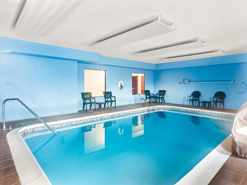 Quality Inn & Suites Niles image