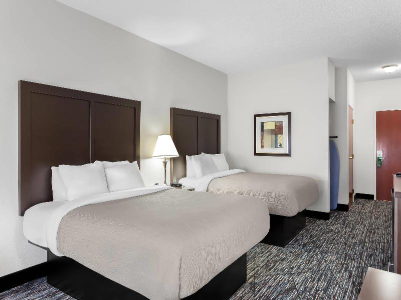 Quality Inn & Suites Niles image