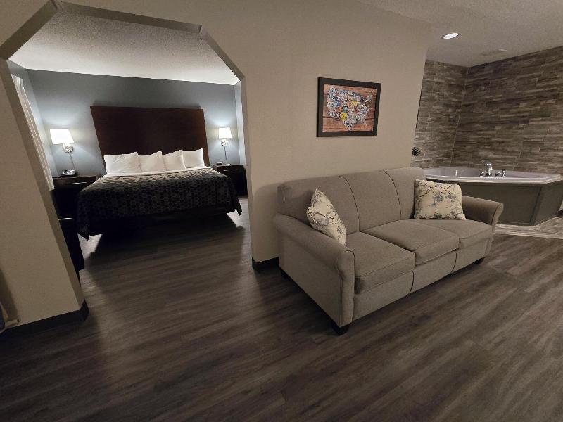 Econo Lodge Ortonville image