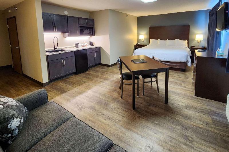 Econo Lodge Ortonville image