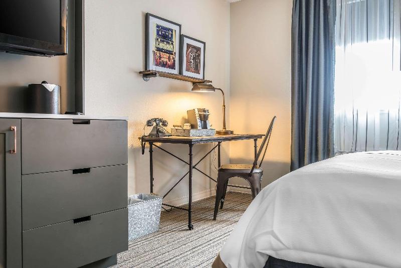 Envision Hotel St. Paul South — photo 21