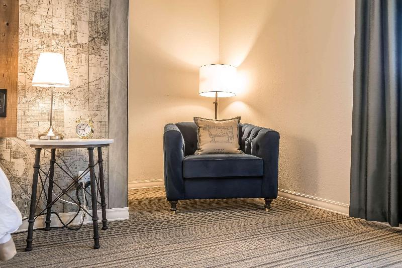 Envision Hotel St. Paul South — photo 10