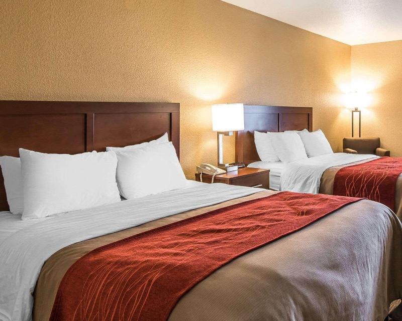 Quality Inn Hotels in Bethany, MO image