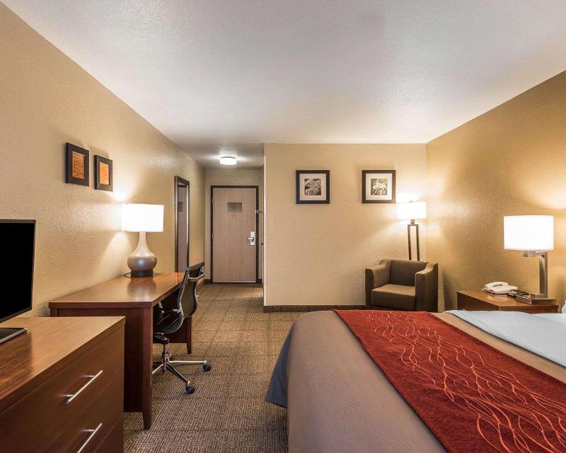Quality Inn Hotels in Bethany, MO image