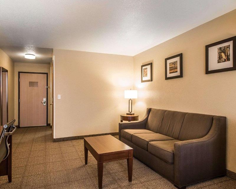 Quality Inn Hotels in Bethany, MO image