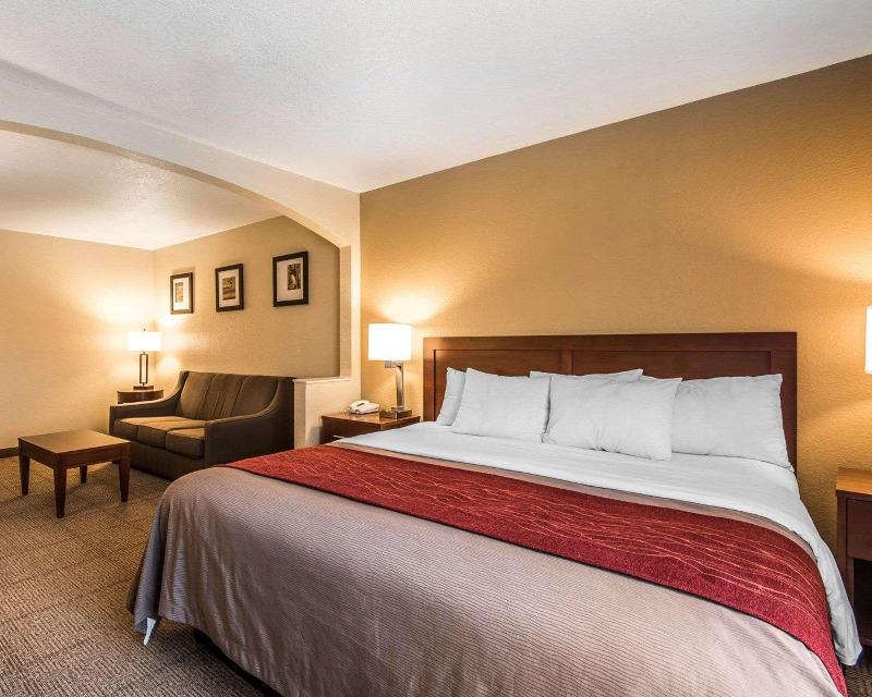 Quality Inn Hotels in Bethany, MO image