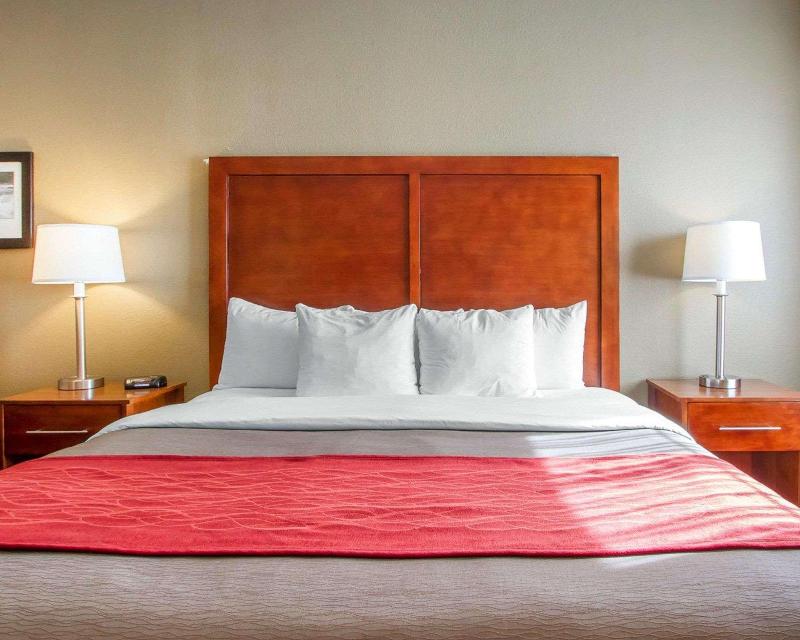 Comfort Inn Bolivar image