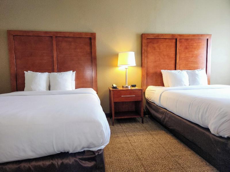 Comfort Inn Bolivar image