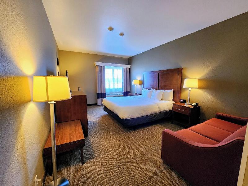 Comfort Inn Bolivar image