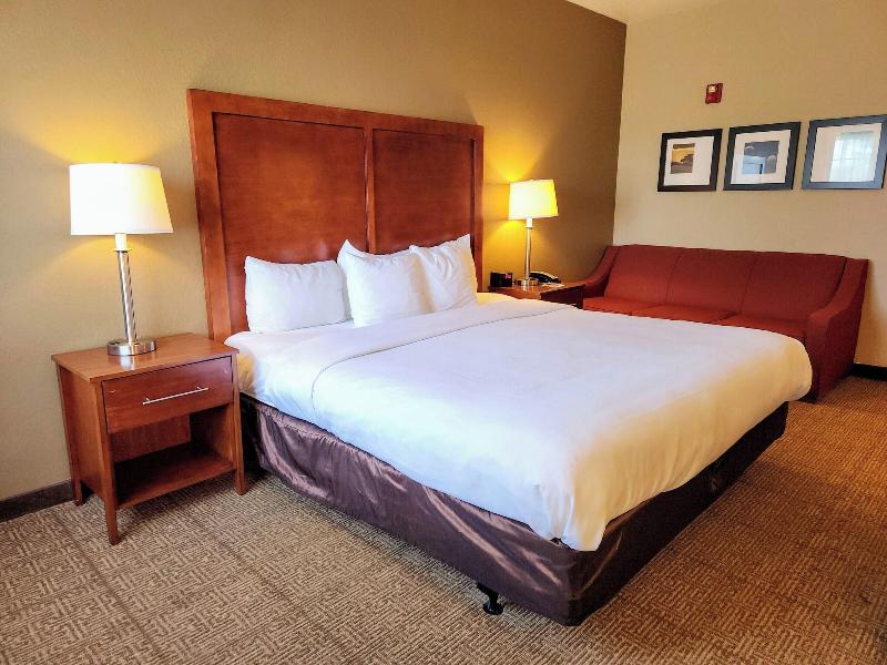 Comfort Inn Bolivar image