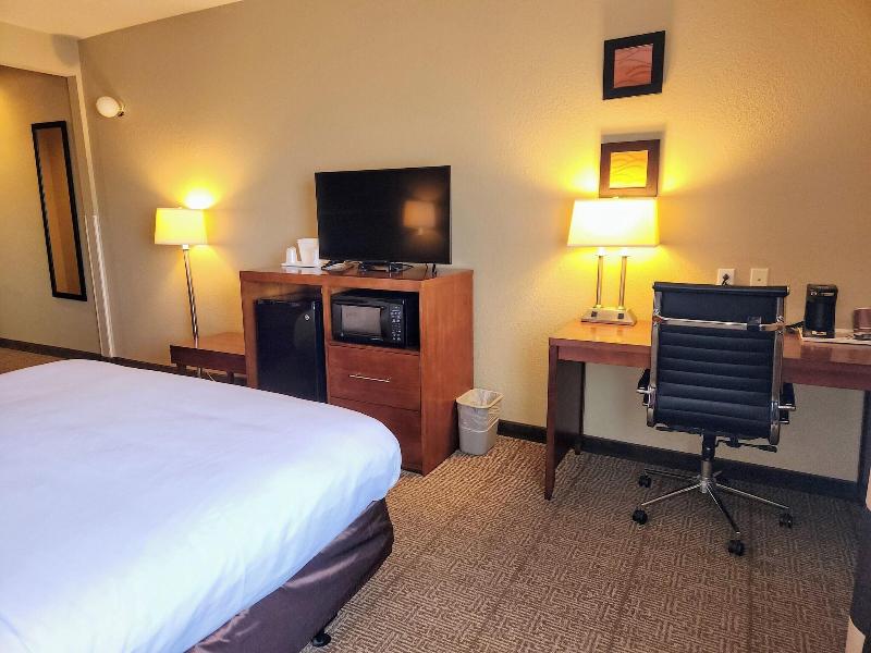 Comfort Inn Bolivar image