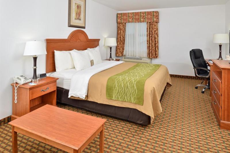 Comfort Inn Willow Springs image