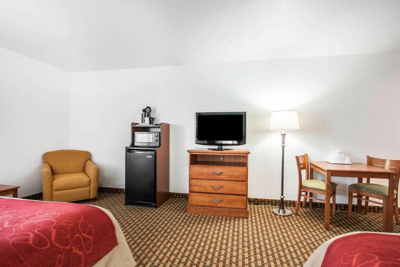 Comfort Inn Willow Springs image