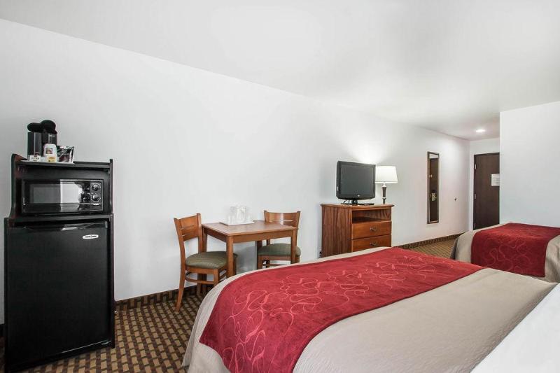 Comfort Inn Willow Springs image