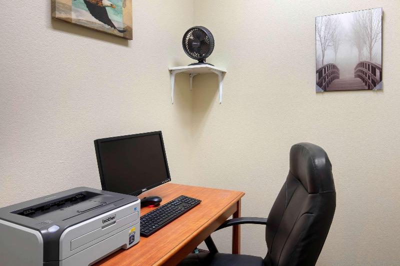 Comfort Inn Willow Springs image