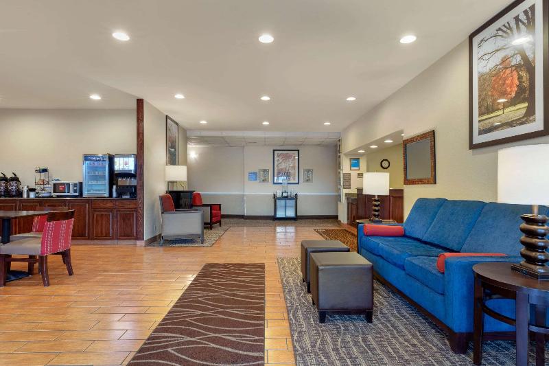 Comfort Inn Willow Springs image