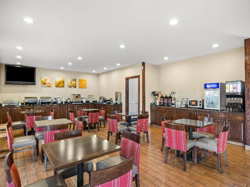 Comfort Inn Willow Springs image