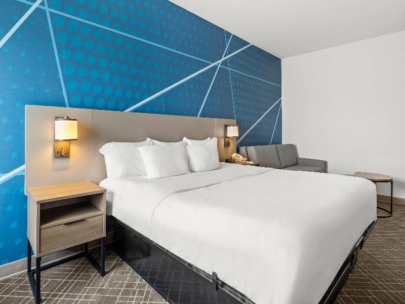 Comfort Inn Willow Springs image