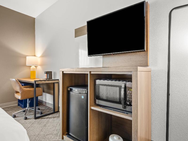 Comfort Inn Willow Springs image