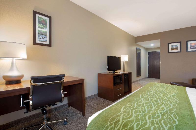 Comfort Inn Willow Springs image 9
