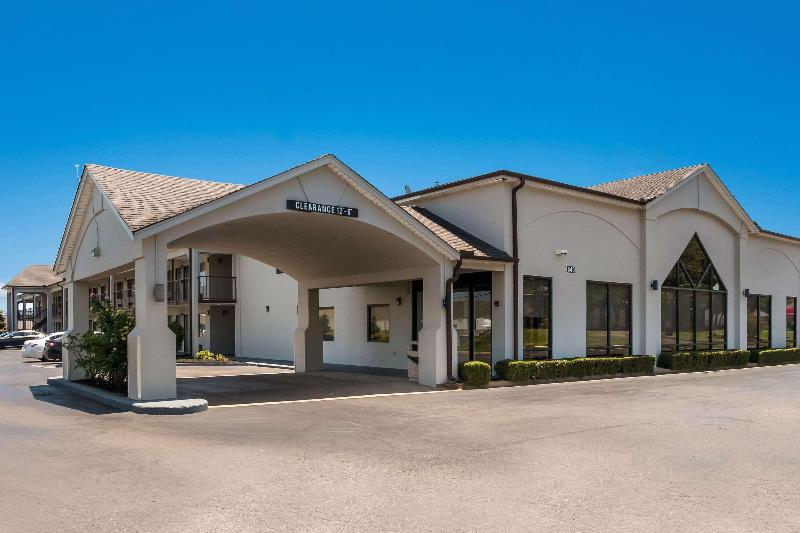 Quality Inn Southaven - Memphis South image