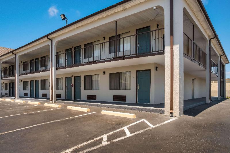 Quality Inn Southaven - Memphis South image