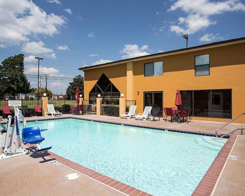 Quality Inn Southaven - Memphis South image