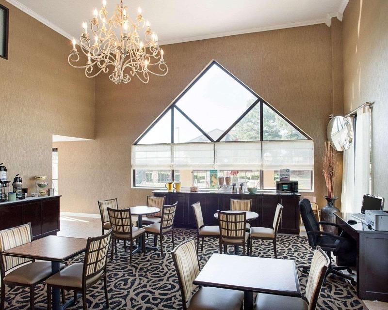 Quality Inn Southaven - Memphis South image