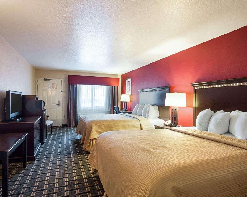Quality Inn Southaven - Memphis South image