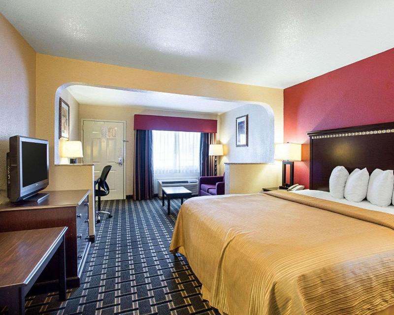 Quality Inn Southaven - Memphis South image