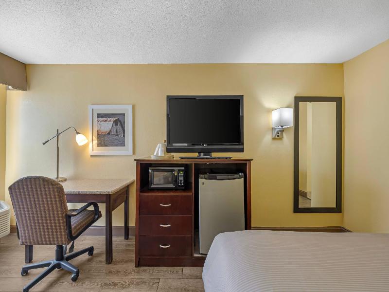 Quality Inn Fuquay Varina image