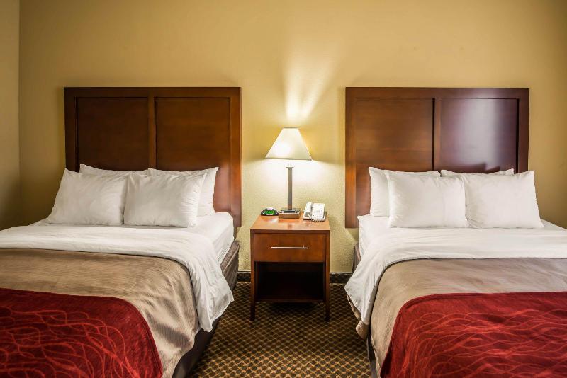 Comfort Inn & Suites Morganton image