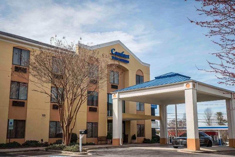 Comfort Inn & Suites Morganton image