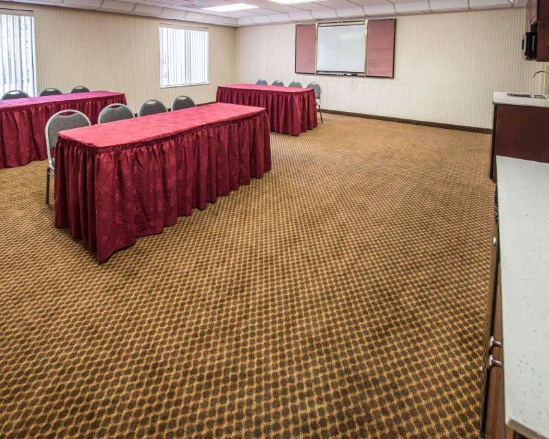 Comfort Inn & Suites Morganton image