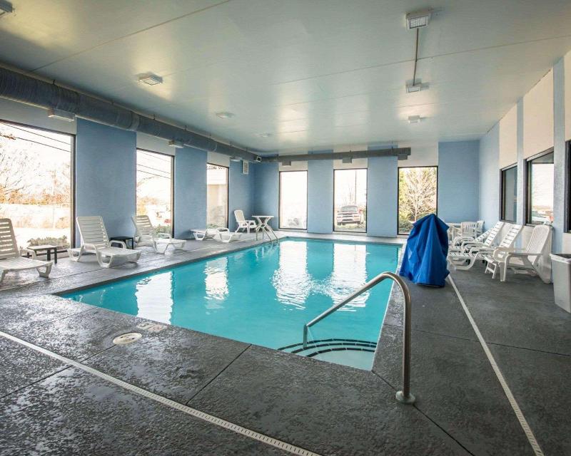 Comfort Inn & Suites Morganton image