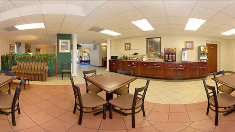 Comfort Inn & Suites Morganton image