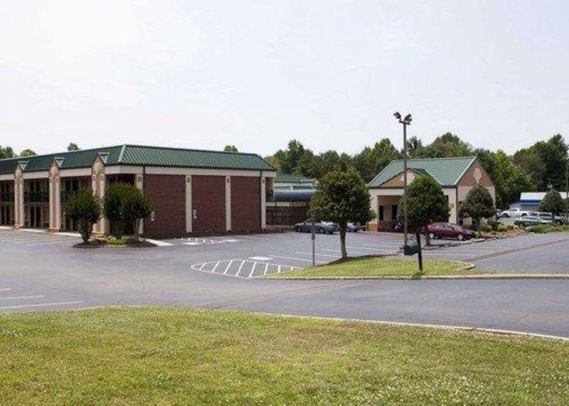 Quality Inn Morganton image