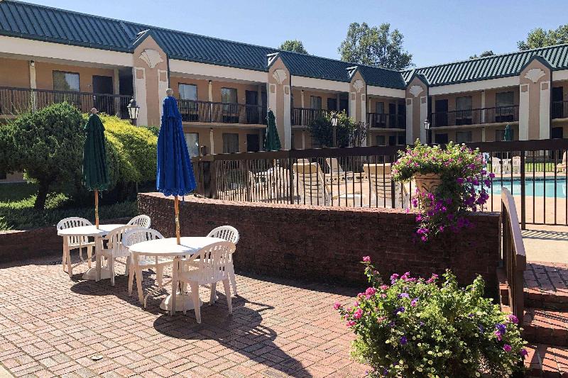 Quality Inn Morganton image