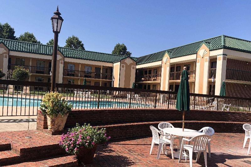 Quality Inn Morganton image