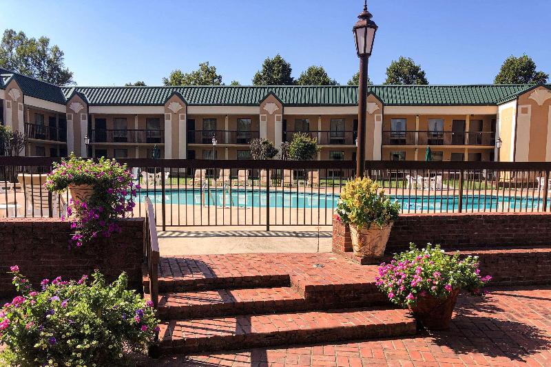 Quality Inn Morganton image