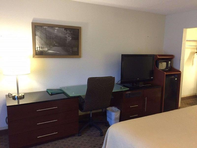 Quality Inn Morganton image