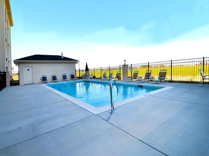 Sleep Inn & Suites Mount Olive image