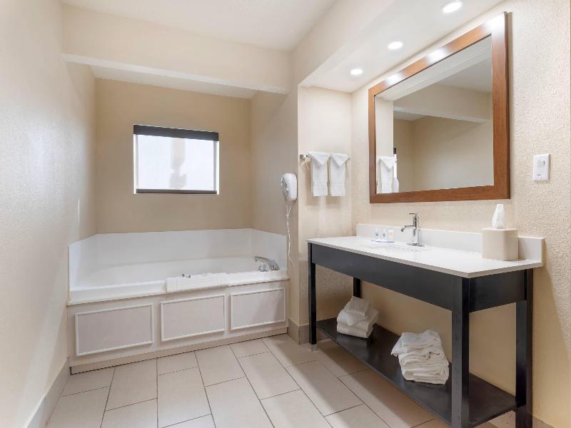 Comfort Inn Ebensburg image