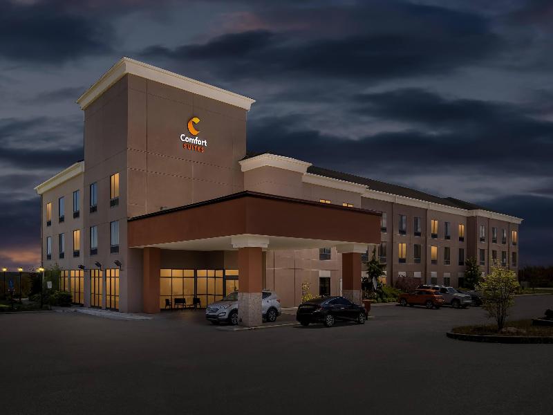 Comfort Suites Edinboro — exterior view