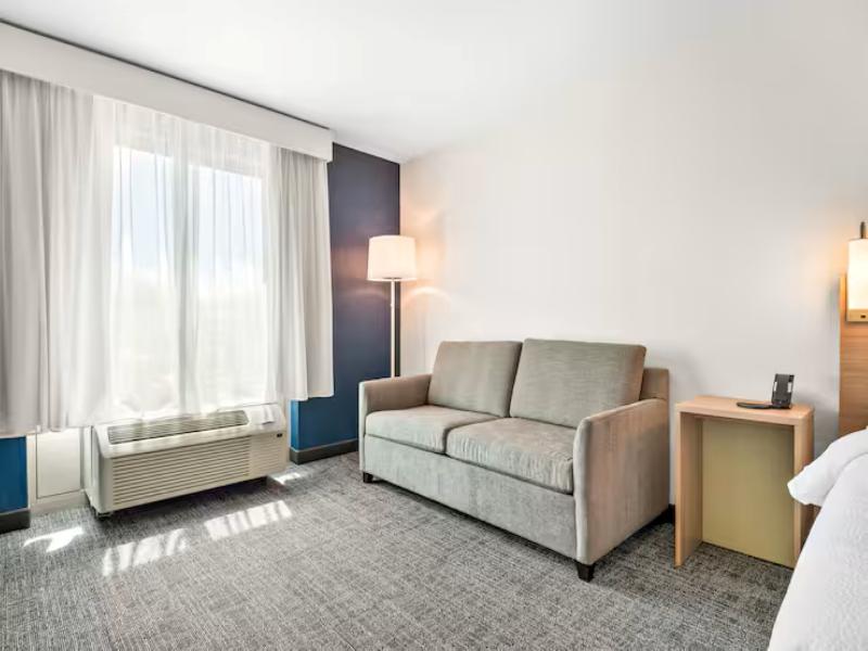 Spark by Hilton Exton image