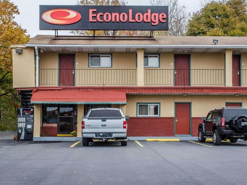 Econo Lodge Frackville image