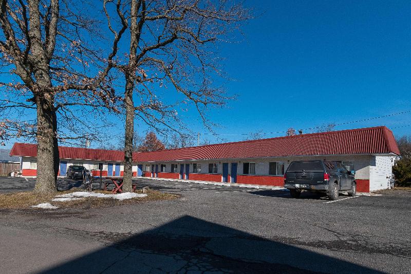 Rodeway Inn image