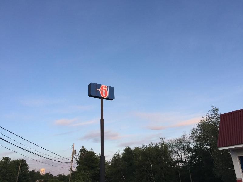 Rodeway Inn image